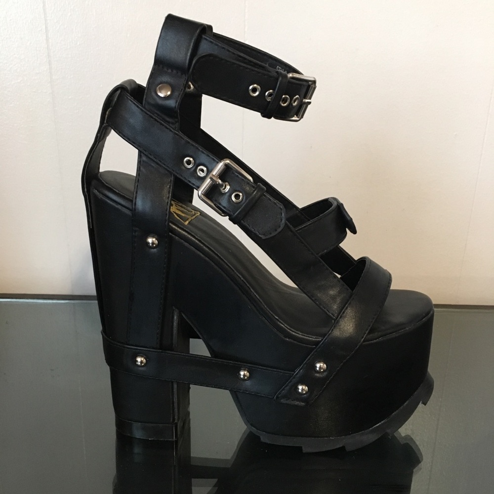 Goth Punk Chunks